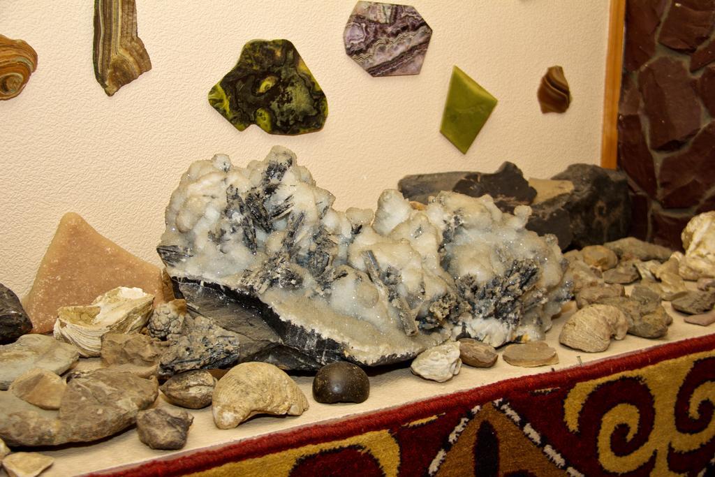Asian Mountains Bișkek Exterior foto